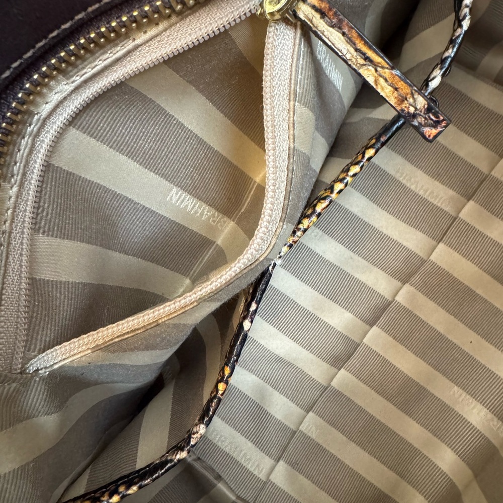 Brahmin Arden Satchel. - Picture 8 of 16